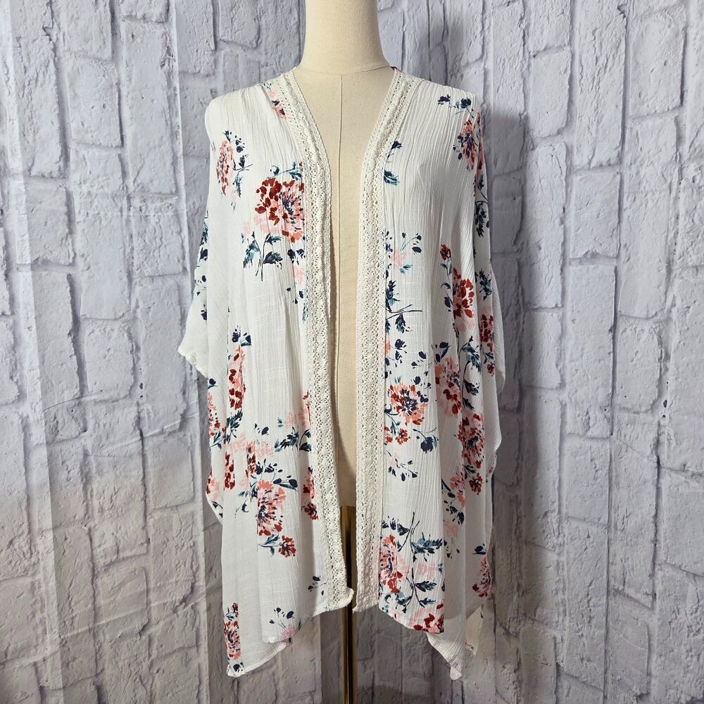Maurices (One Size) White Pink Floral Open Front Lace Trim Oversized Kimono